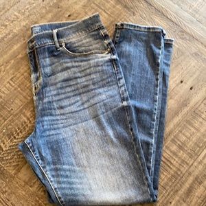 Ava & Viv Straight Leg Plus Size Jean